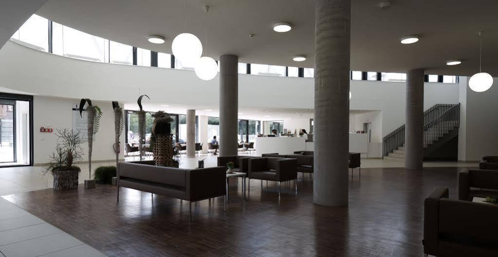 Gzt Das Gaestehaus ทือบิงเงิน ภายนอก รูปภาพ